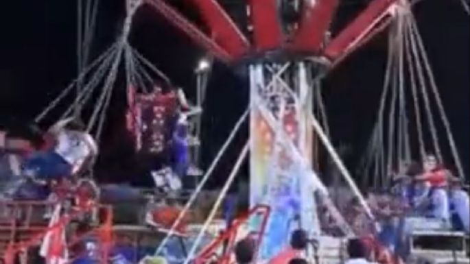 Sillas voladoras chocan y se enredan en feria de Tabasco; hay lesionados (Video)