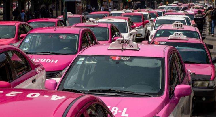 Por el Mundial, Uber incorpora a taxis concesionados a su plataforma