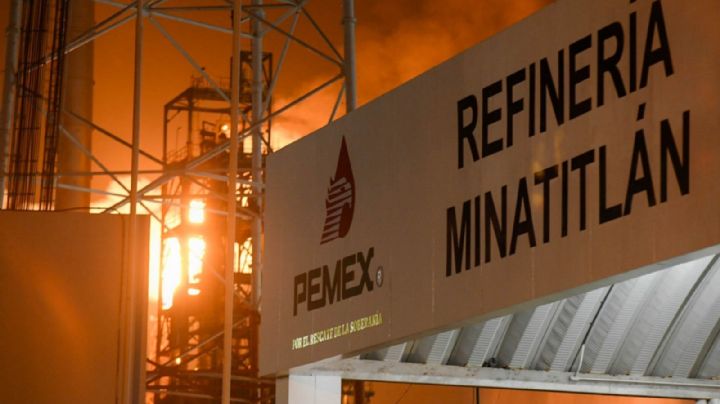 El incendio en la refinería de Minatitlán dejó cuatro lesionados