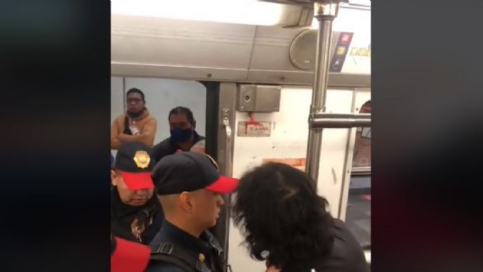 Pasajeros del Metro se pelean con agentes de la PBI por detener a presunto “exhibicionista” (Video)