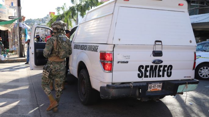 Mujer es asesinada a balazos en pleno centro de Acapulco