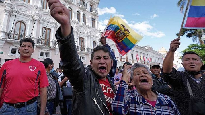 Ecuador: tras la "muerte cruzada", un volátil escenario social y político