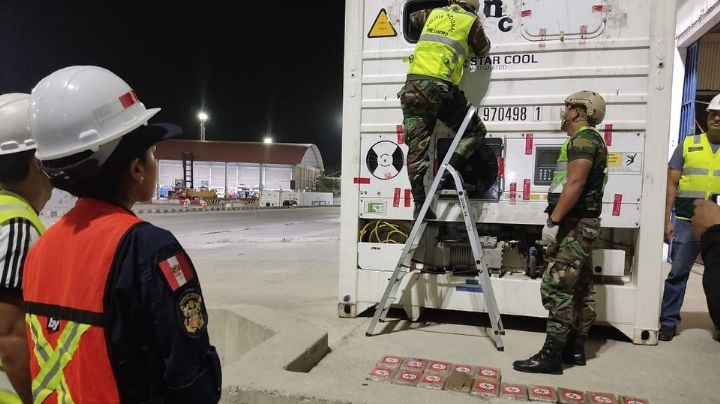 Policía incauta 58 paquetes de cocaína con etiquetas de bandera de Alemania nazi (Video)