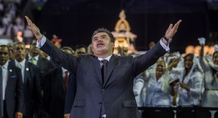 Revocan “carpetazo” y ordenan reabrir investigación contra Naasón Joaquín, líder de La Luz del Mundo