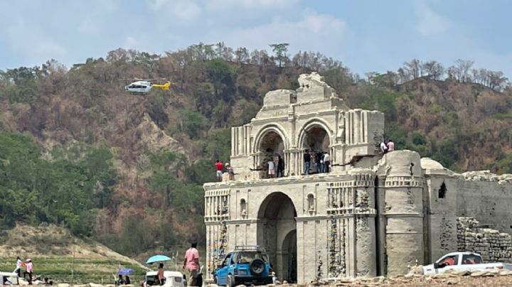 Quechula, templo dominico del Siglo XVI, emerge ante la sequía en Chiapas