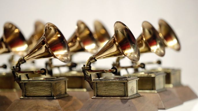 Sólo "creadores humanos" pueden ganar el Grammy: Academia