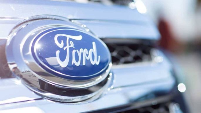 EU investiga denuncias por fallas en las camionetas Ford Escape