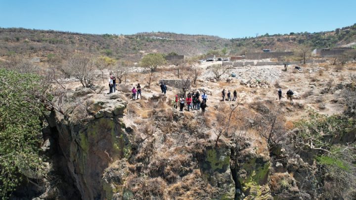 Otra fosa con restos humanos embolsados es hallada en Zapopan