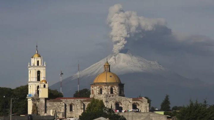 Cómo un líder espiritual mexicano le rinde culto al Popocatépetl