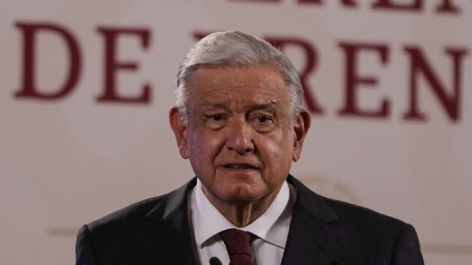 AMLO exige a "corcholatas" no llevar porras al festejo del Zócalo por su triunfo electoral