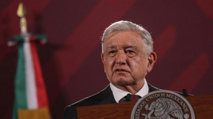 “Son expertos en fraudes electorales”, dice AMLO sobre firma consultora de exfuncionarios del INE