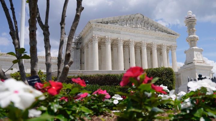 Magistrado de Corte Suprema aceptó lujoso viaje de donante republicano