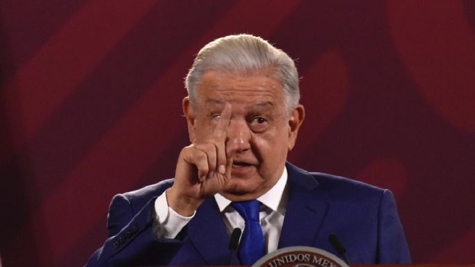 Es una simulación, el método para elegir candidato de oposición: AMLO