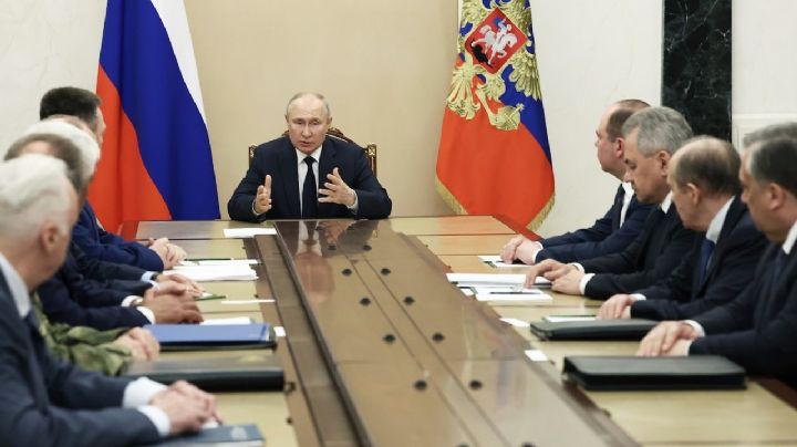 Putin dice que rebelión abortada favoreció a los enemigos de Rusia