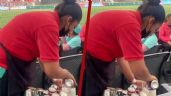 Despiden a vendedores que rellenaban vasos de cerveza en el estadio de beisbol de los Diablos Rojos de México