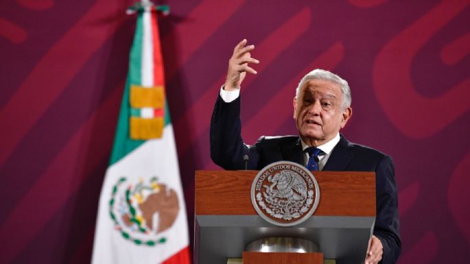 AMLO revelará nombre del candidato de la oposición después del mitín del sábado