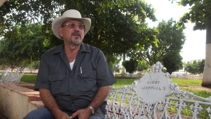 Felipe Calderón condena asesinato de Hipólito Mora: "Me uno a las exigencias de justicia"