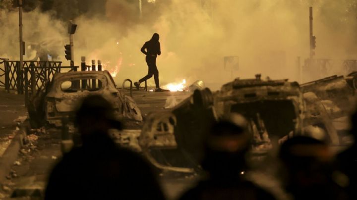 600 detenidos y 200 policías heridos en Francia en la tercera noche de disturbios