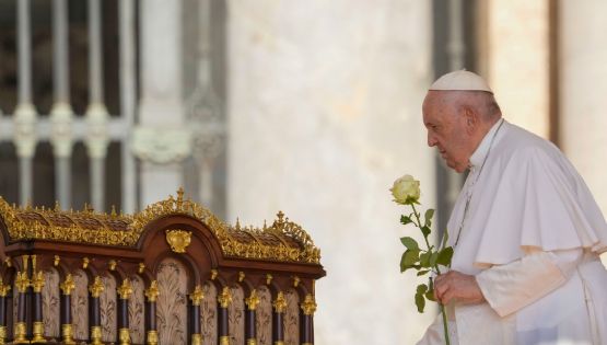 El mundo le dice adiós a un papa que traspasó barreras religiosas y políticas