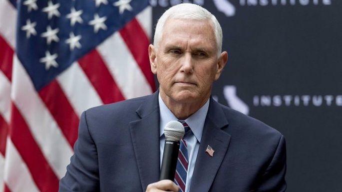 Pence entra en carrera presidencial como contrapeso a la "izquierda radical" que ha hecho débil a EU