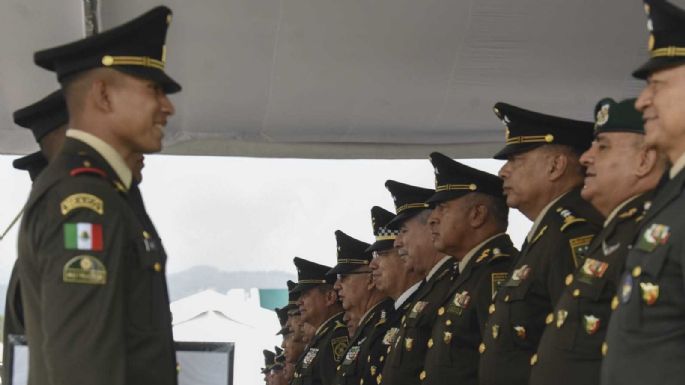 Becas en costosas universidades privadas: otro privilegio de la élite militar