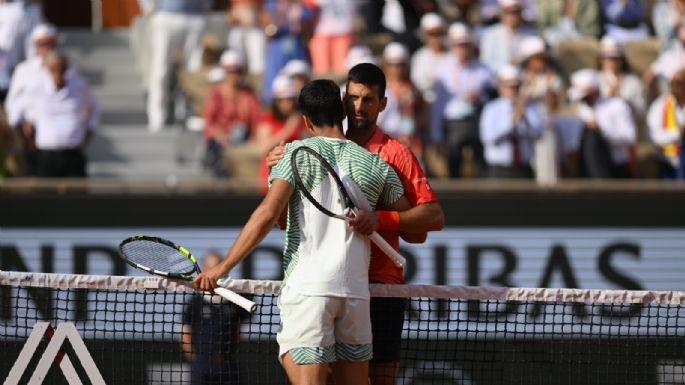 Djokovic acaricia su 23er título de Grand Slam al vencer a Alcaraz, quien sufrió calambres (Videos)