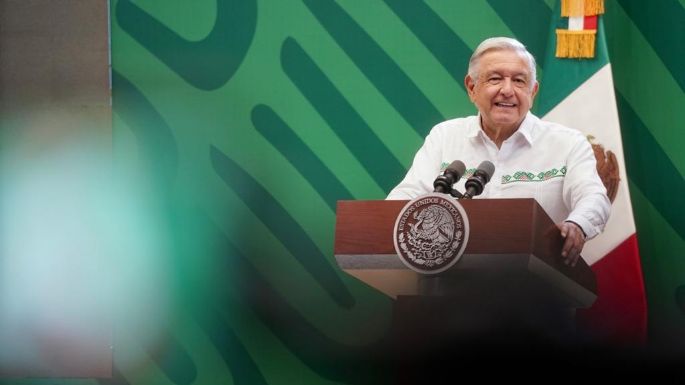 Antes de que lo “cepillen”, AMLO mandará a X. González información sobre empresas de Xóchitl Gálvez