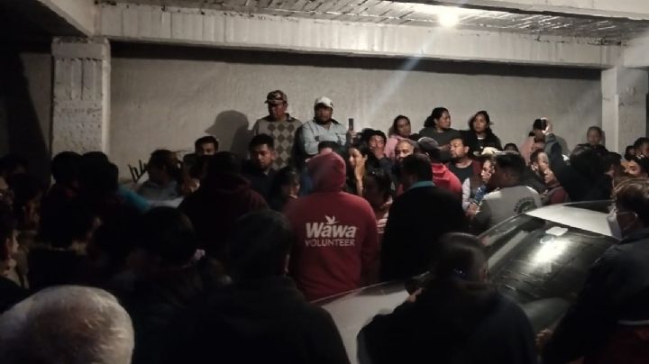 Habitantes de San Mateo Atenco corren a su párroco por “cobrar por todo”
