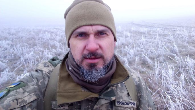 El cineasta ucraniano Oleg Sentsov, herido nuevamente en el campo de batalla