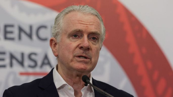 Creel denuncia “discriminación inversa” de AMLO: “He sido objeto de ataques al color de mi piel”