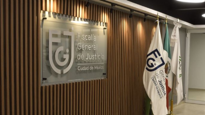 Detienen a exfuncionario de la Fiscalía de la CDMX que solicitó dinero para recibir denuncia