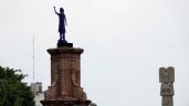 Gobierno de CDMX dialoga con feministas para recuperar el basamento de la estatua de Colón
