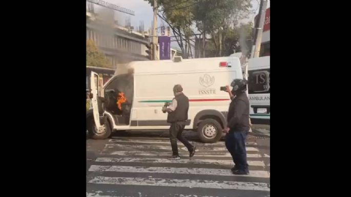 Con millonarias adjudicaciones proveedora de ambulancias vuelve a la lista de empresas inhabilitadas