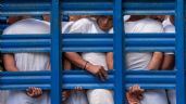 El Salvador pasa una ley para procesar en grupo a los pandilleros y aumentar las penas de cárcel