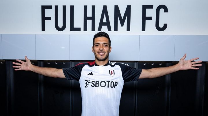 Raúl Jiménez ya es nuevo jugador del Fulham, por seis millones de dólares