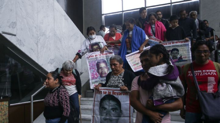 Padres de los 43 normalistas: falta de voluntad de los gobiernos mantiene el caso igual que en 2014