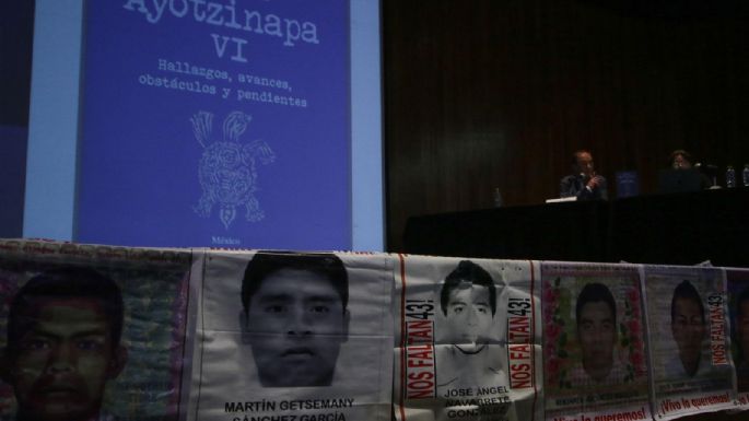 La cerrazón del Ejército sobre Ayotzinapa, “modus operandi” del Estado mexicano: expertos del GIEI