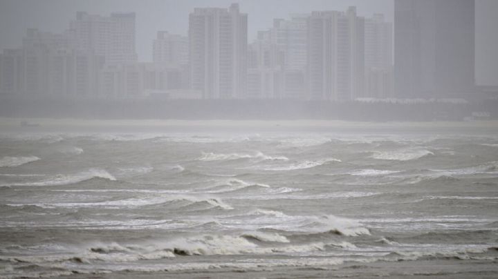 Tifón Doksuri toca tierra en China tras causar deslaves letales en Filipinas