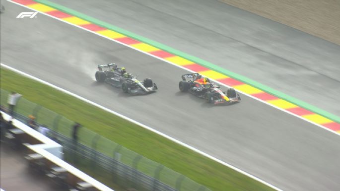 Verstappen gana el Sprint de Bélgica; “Checo” Pérez abandonó la carrera (Video)