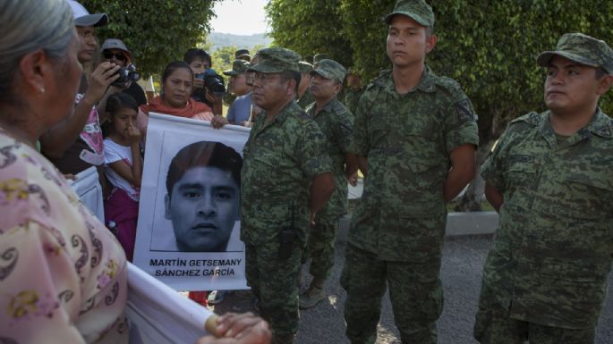 La Sedena no persigue a sus elementos implicados en el caso Ayotzinapa