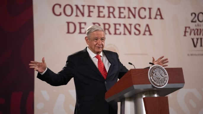 “Coyotes” buscaban registrar la marca Maya para vendérsela al gobierno: AMLO