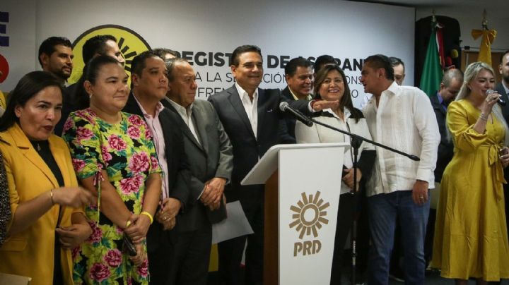 Silvano Aureoles se registra como aspirante presidencial del Frente Amplio