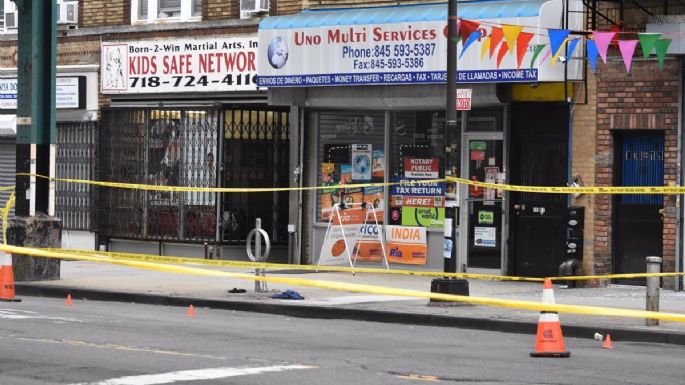 Un tirador montado en un scooter mata a un hombre y hiere a otros tres en Nueva York
