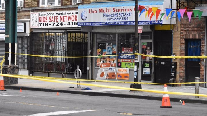 Un tirador montado en un scooter mata a un hombre y hiere a otros tres en Nueva York