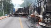 Grupos del crimen organizado incendian camiones de carga en Chiapas