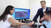Con ayuda de Inteligencia Artificial, hombre cuadripléjico recupera movimiento en hospital de EU