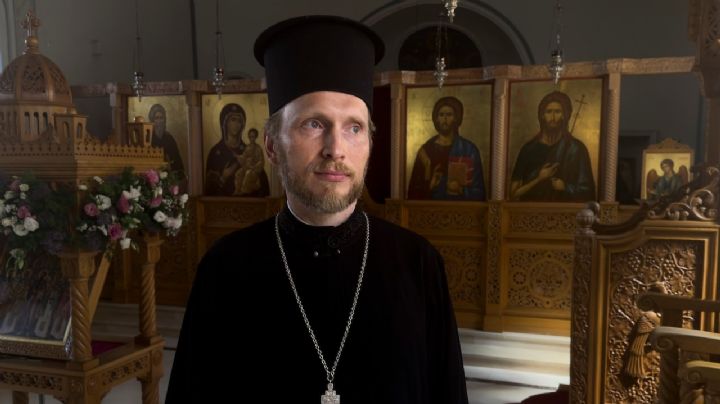 Sacerdotes ortodoxos rusos enfrentan persecución del Estado y la Iglesia por apoyar paz en Ucrania