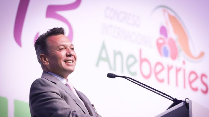 Pierde alcalde de Guadalajara 95.5 millones de pesos, denuncian escritores