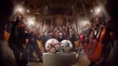 La UEFA presenta los nuevos balones de la Champions masculina y femenina