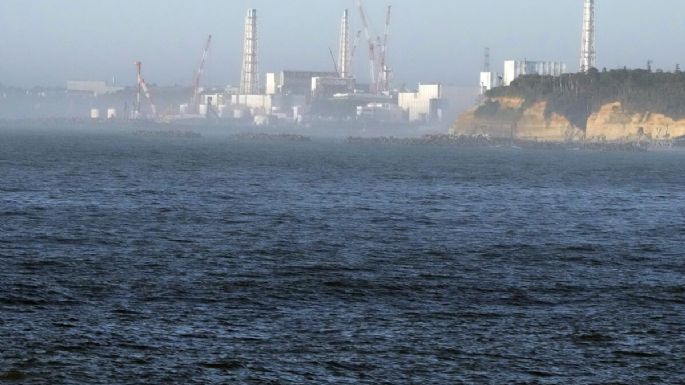 China veta el pescado de Japón al comenzar la descarga de agua radiactiva de Fukushima en el océano